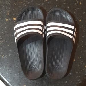 Boys Adidas slides , size 2